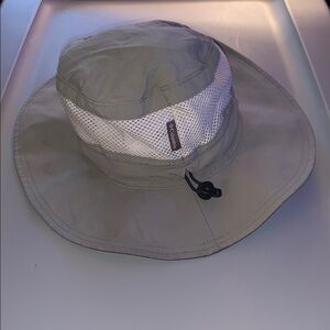 Columbia Men's Olive Sun Hat